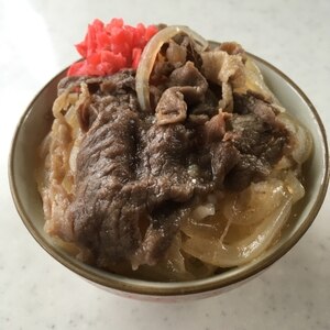 腹ペコ男子も大満足☆基本の牛丼